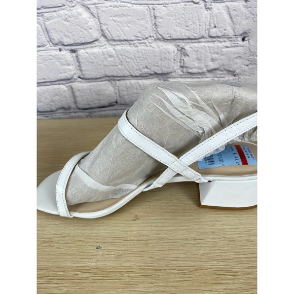 Kenneth Cole Maisie White Sandals Heels size 9.5 NWT - Picture 8 of 11